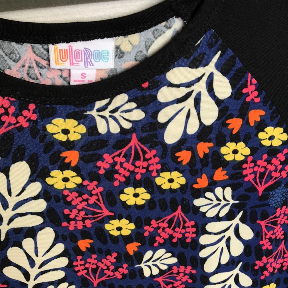 S/Small Randy Tee NWT - Picture 2 of 5
